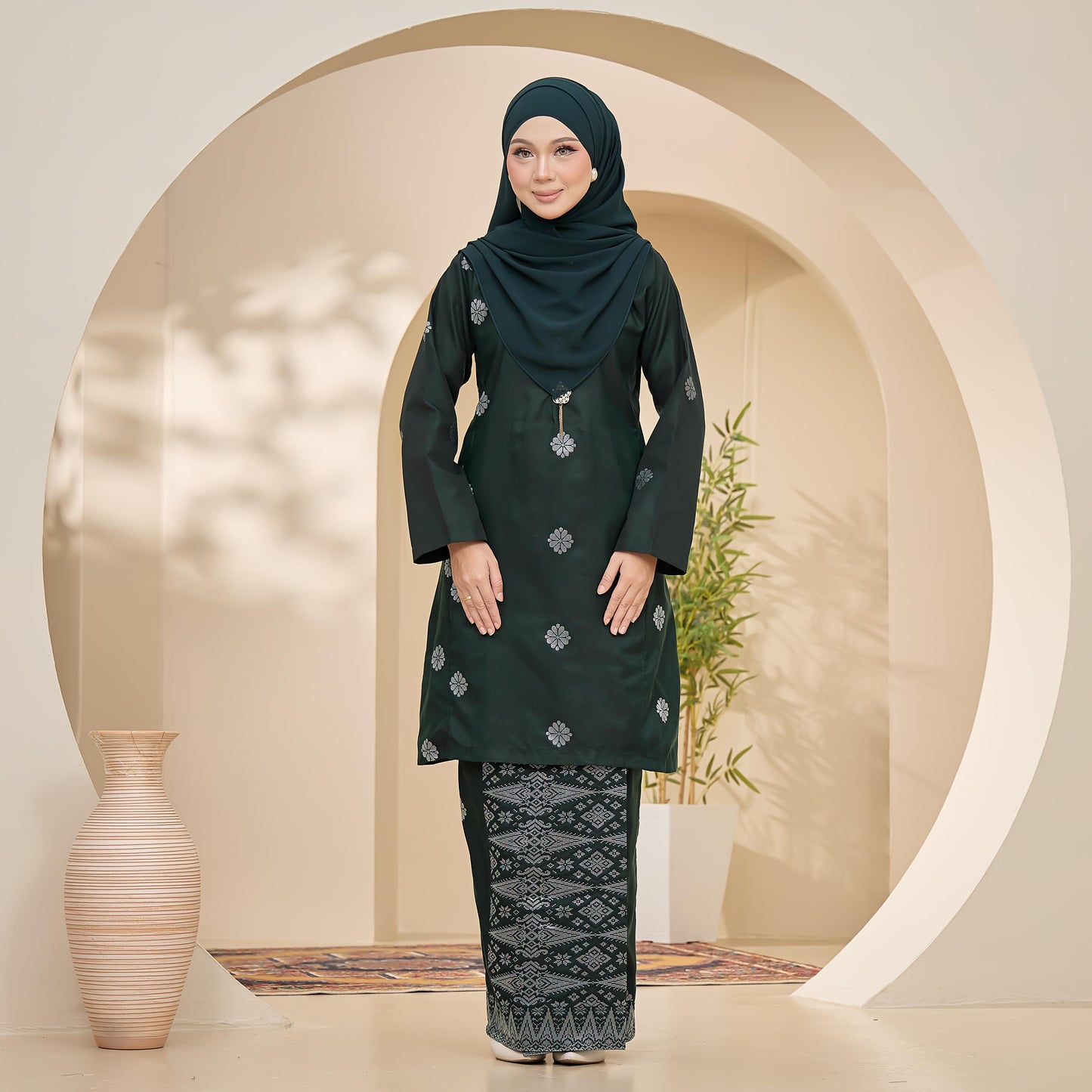 Ratna 2