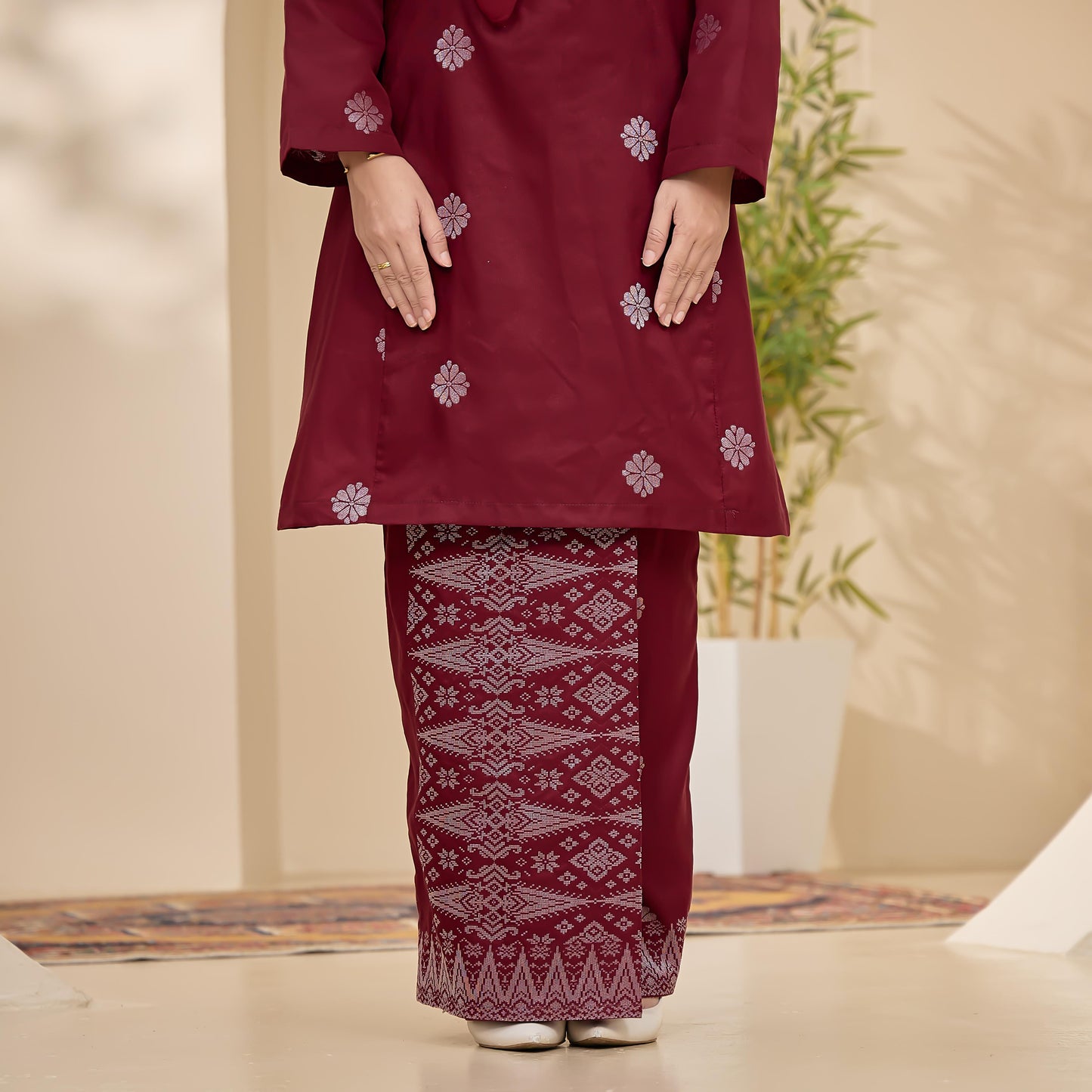 Ratna 2