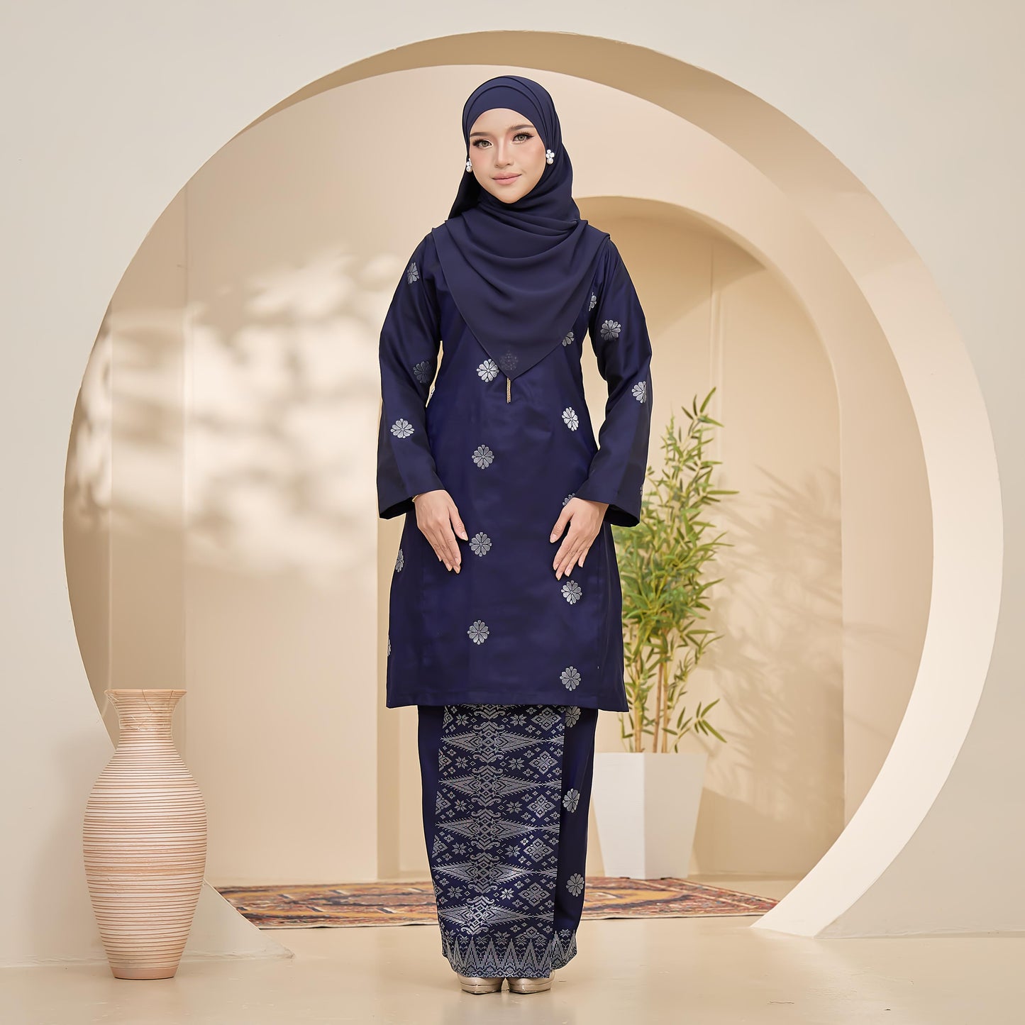 Ratna 2