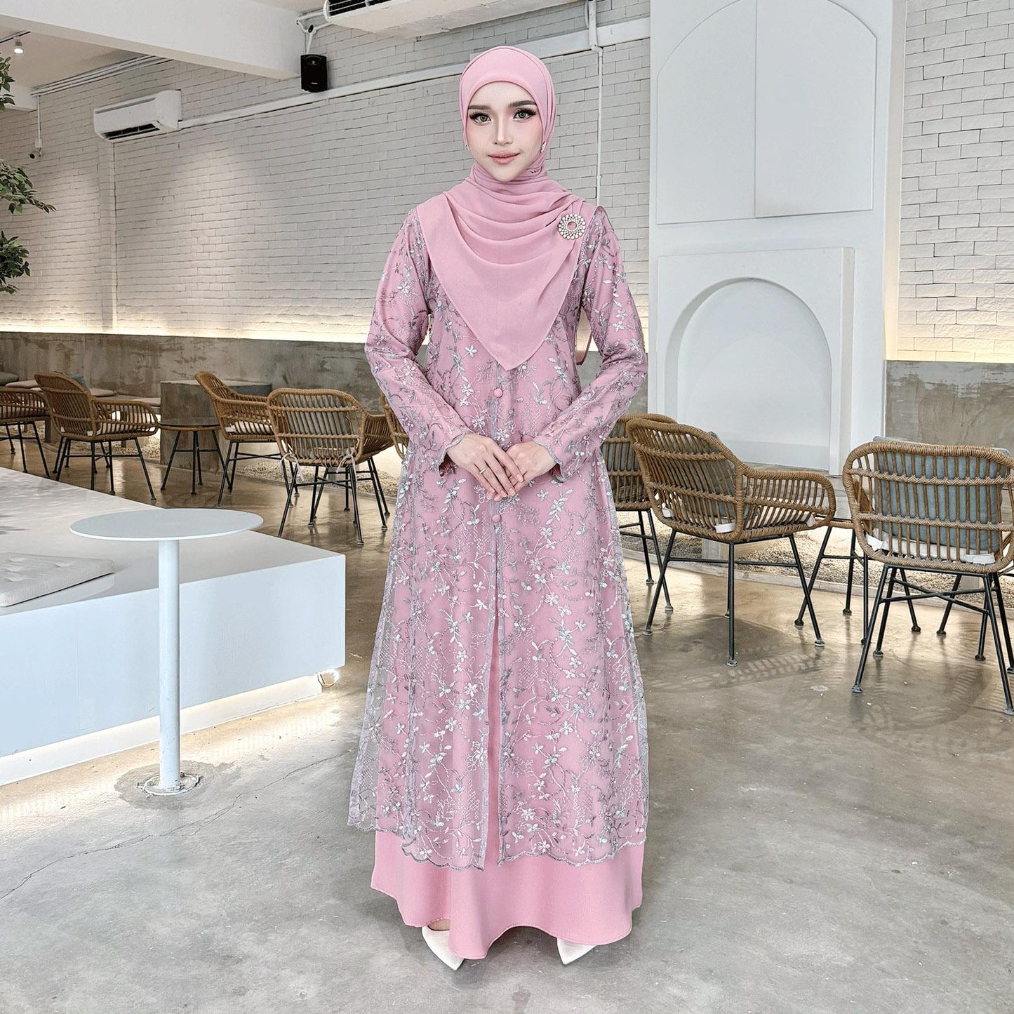 Noura