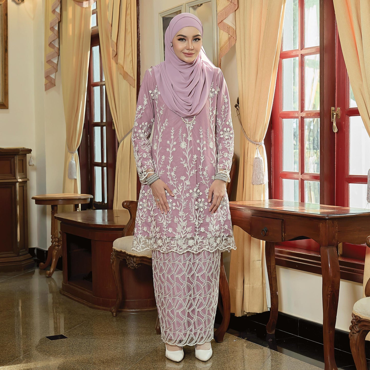 Raesya