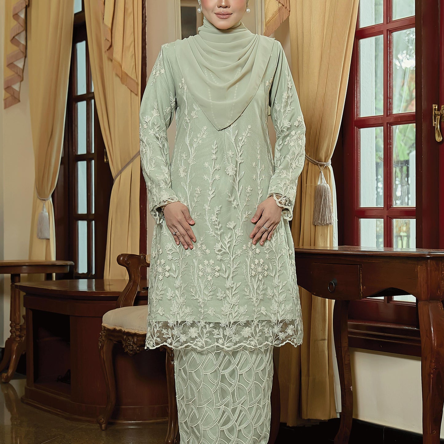 Raesya
