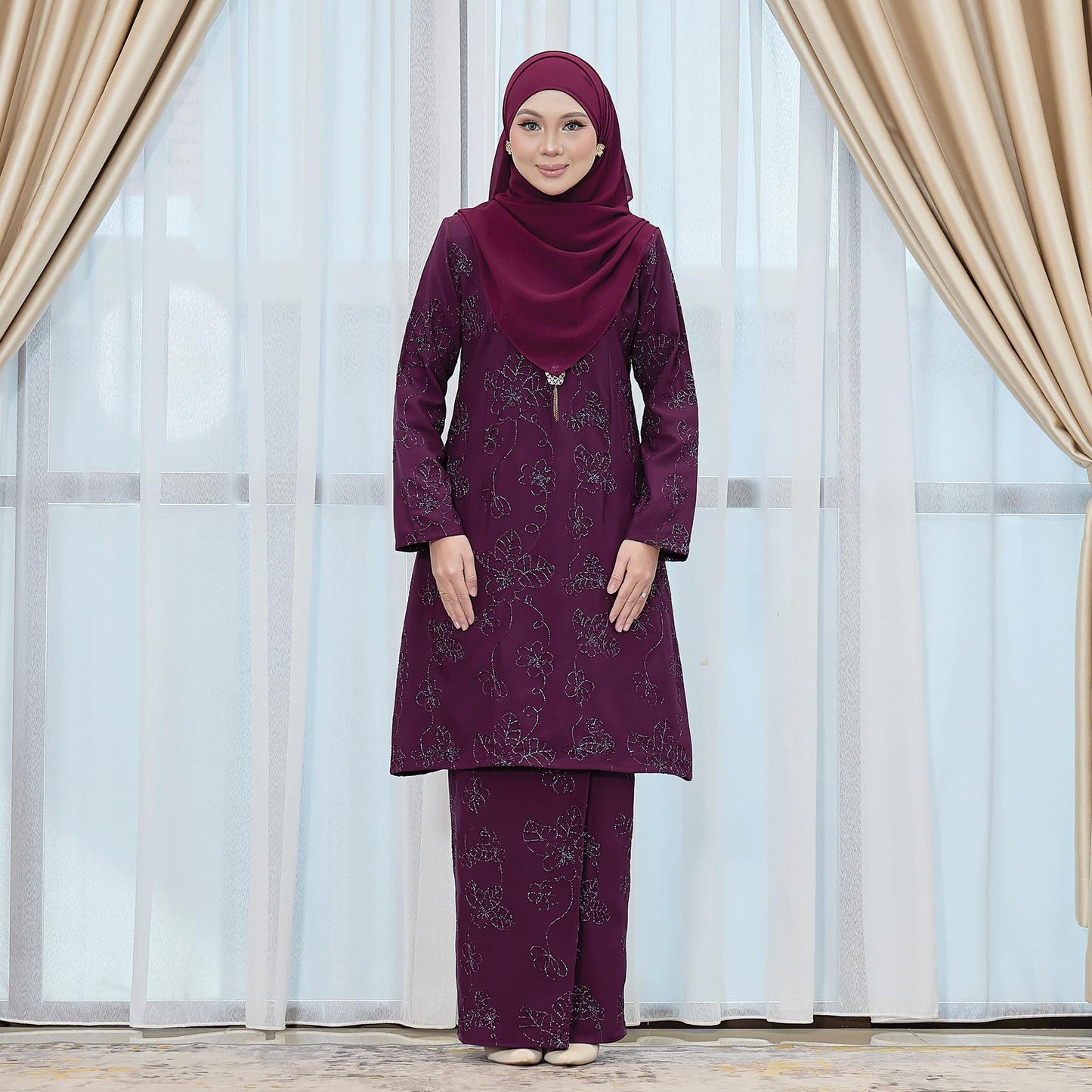 Adeera Kurung