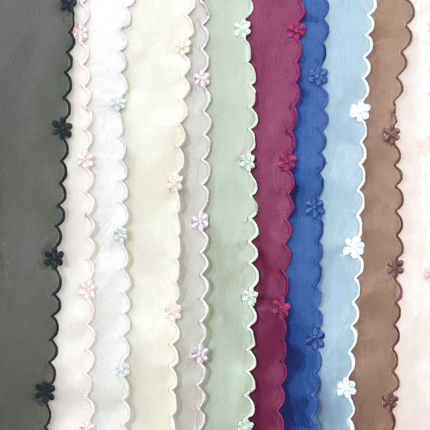 Selendang Organza